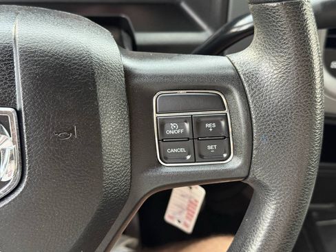 Used 2018 RAM 2500 Tradesman w/ Chrome Appearance Group AWD/4WD image 23