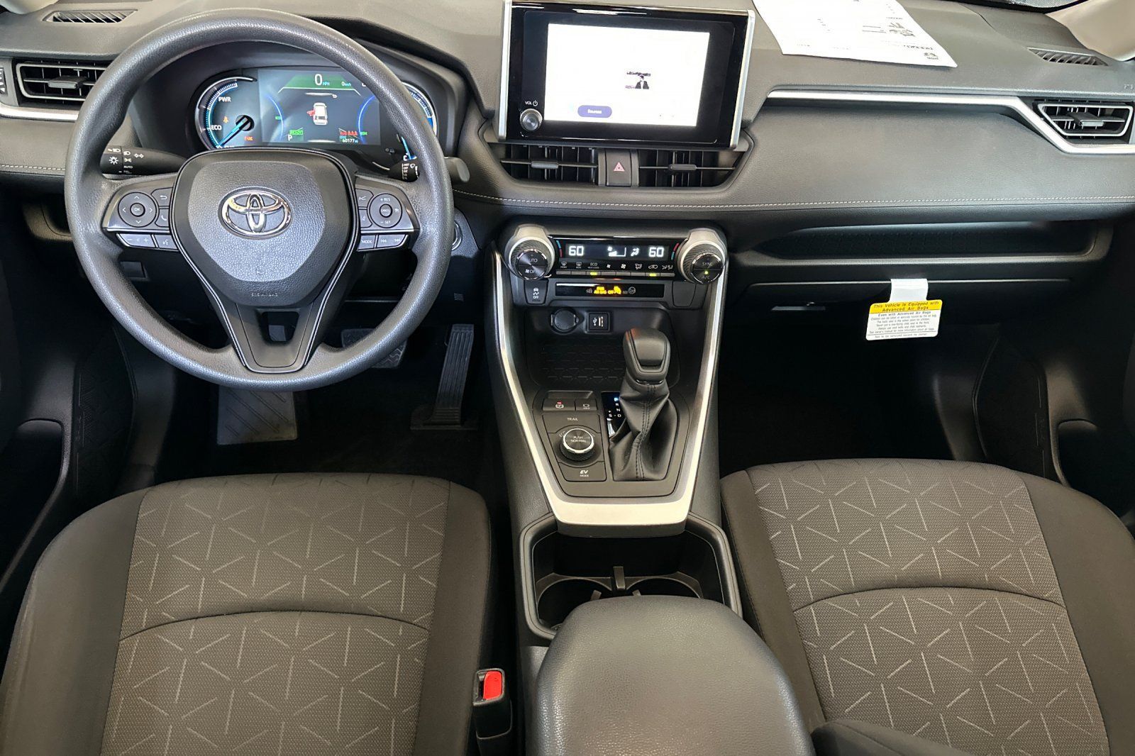 Used 2025 Toyota RAV4 XLE AWD/4WD image 14