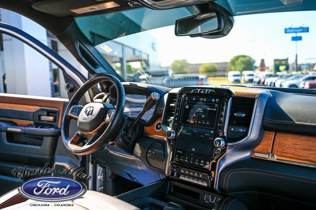 Used 2024 RAM 3500 Limited w/ Towing Technology Group AWD/4WD image 15