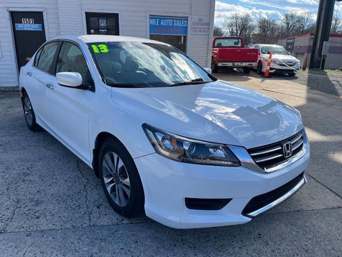 Used 2013 Honda Accord LX image 7