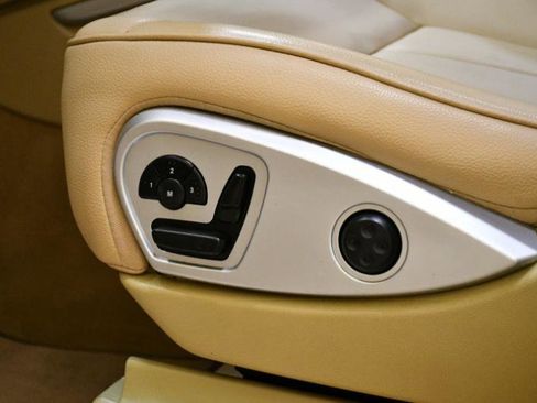 Used 2012 Mercedes-Benz GL 450 4MATIC image 17