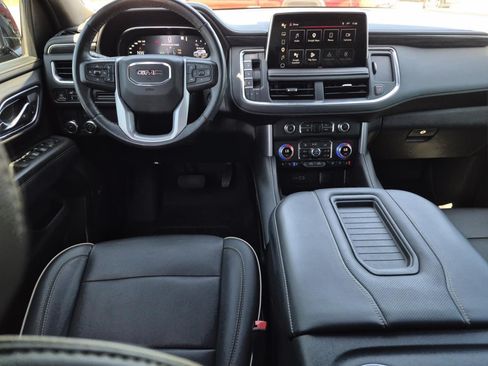 Certified 2022 GMC Yukon SLT w/ SLT Luxury Package RWD image 18