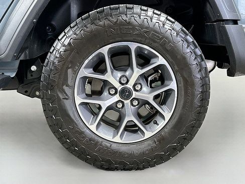 Used 2025 Jeep Wrangler Unlimited Sport AWD/4WD image 31