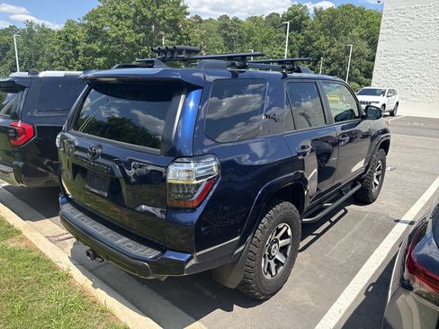 Used 2023 Toyota 4Runner TRD Off-Road Premium w/ Moonroof Package AWD/4WD image 6