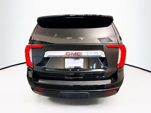 Used 2024 GMC Yukon SLE w/ Gmc Pro Safety Plus Package image 25