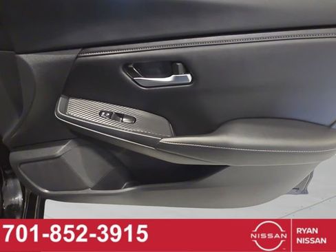 Certified 2023 Nissan Sentra SV image 37