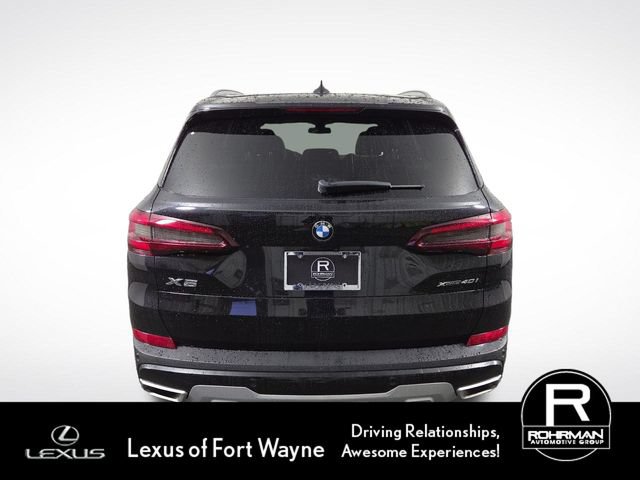 Used 2023 BMW X5 xDrive40i w/ Premium Package AWD/4WD image 9