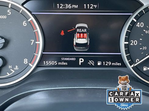Certified 2025 Nissan Rogue SV FWD image 32
