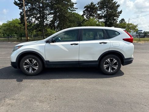 Used 2017 Honda CR-V LX image 2