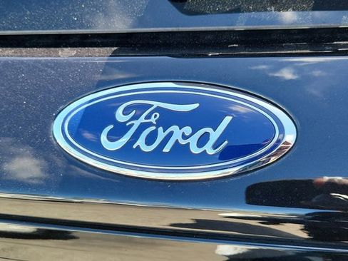 Used 2023 Ford Explorer ST w/ Equipment Group 401A image 5