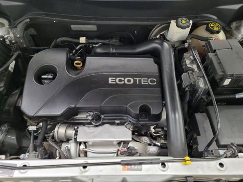 Used 2018 Chevrolet Equinox LT image 30