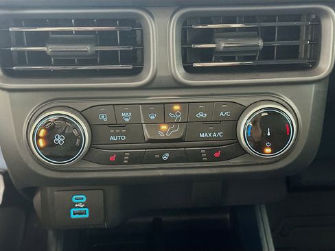 Used 2024 Ford Maverick XLT w/ XLT Luxury Package image 19