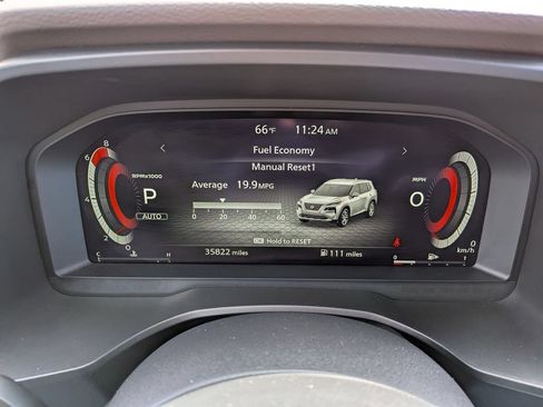 Certified 2023 Nissan Rogue Platinum AWD/4WD image 14