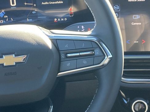 New 2026 Chevrolet Equinox EV LT image 13