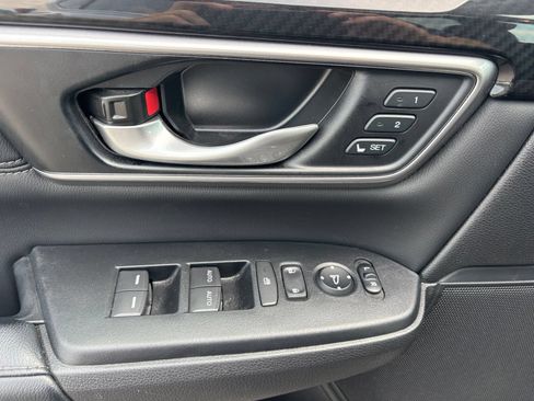 Used 2022 Honda CR-V Touring image 16