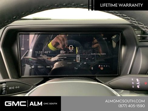 New 2026 GMC Terrain Elevation AWD/4WD image 20