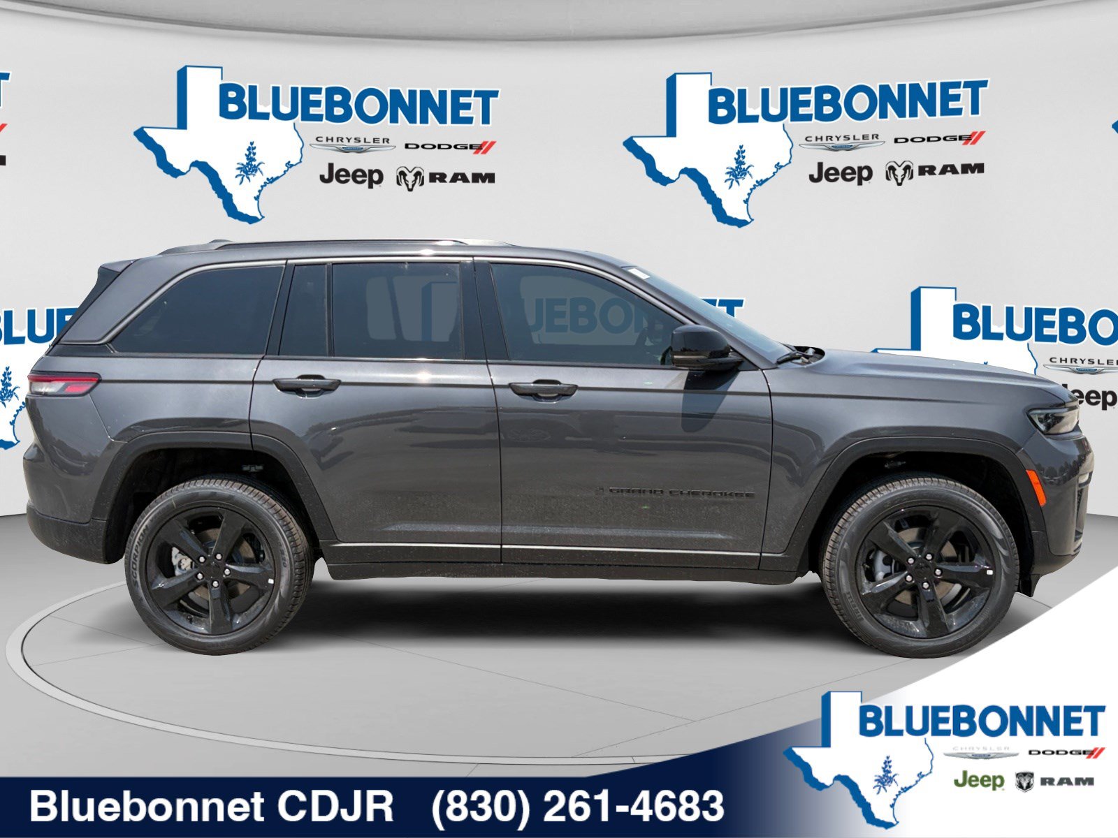 New 2026 Jeep Grand Cherokee Limited w/ Limited Altitude Package RWD image 4