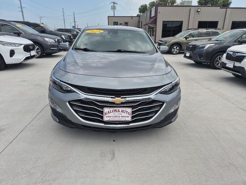 Used 2024 Chevrolet Malibu LT FWD image 3