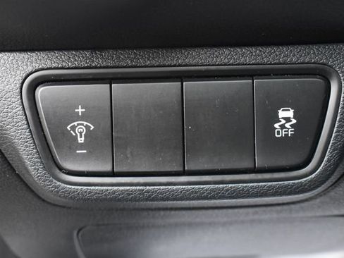 Certified 2023 Kia Forte LXS image 19