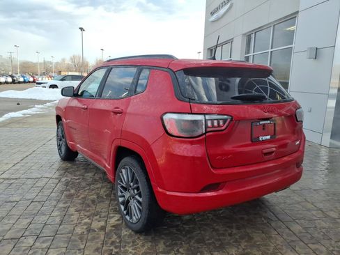 Used 2022 Jeep Compass Limited image 8