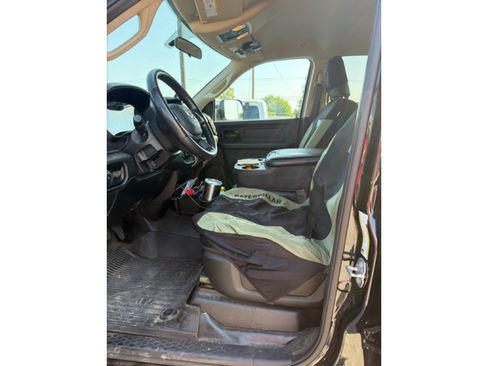 Used 2020 RAM 2500 Tradesman w/ Chrome Appearance Group AWD/4WD image 7
