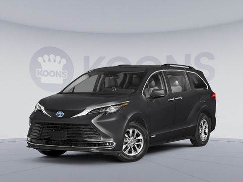Used 2022 Toyota Sienna XLE w/ XLE Plus Package AWD/4WD image 1
