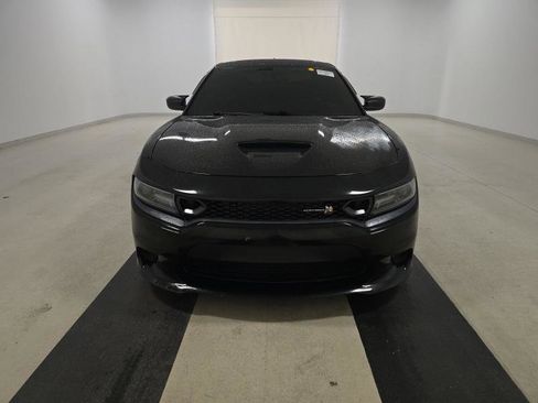 Used 2019 Dodge Charger Scat Pack w/ Navigation & Travel Group image 2