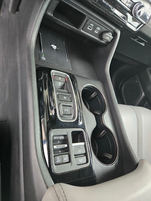Certified 2025 Honda Pilot EX-L image 17