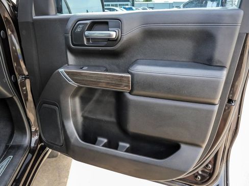 Used 2020 Chevrolet Silverado 1500 LT w/ All-Star Edition image 18