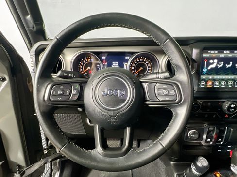 Used 2022 Jeep Wrangler Sport AWD/4WD image 17