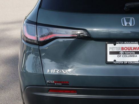 Used 2023 Honda HR-V Sport image 16