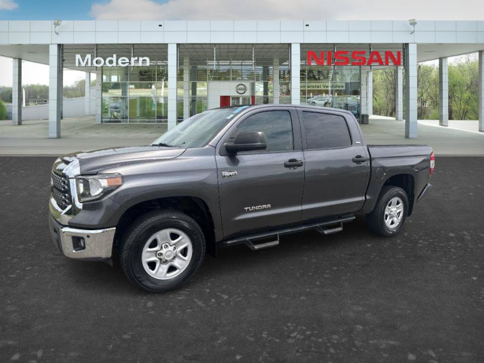 Used 2020 Toyota Tundra SR5 w/ SR5 Convenience Package AWD/4WD image 1