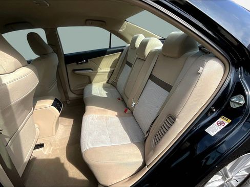 Used 2013 Toyota Camry XLE w/ Convenience Pkg image 23