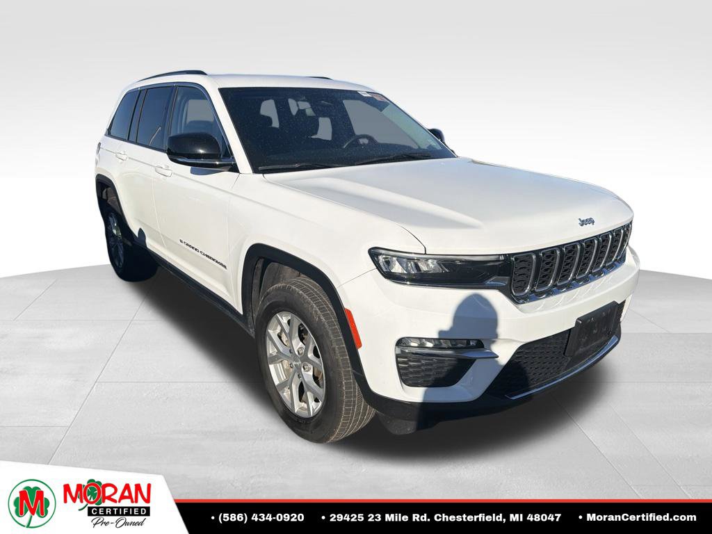 Used 2023 Jeep Grand Cherokee Limited AWD/4WD image 3