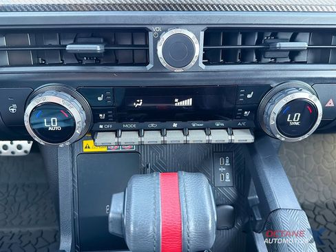 Used 2024 Toyota Tacoma TRD Pro AWD/4WD image 16