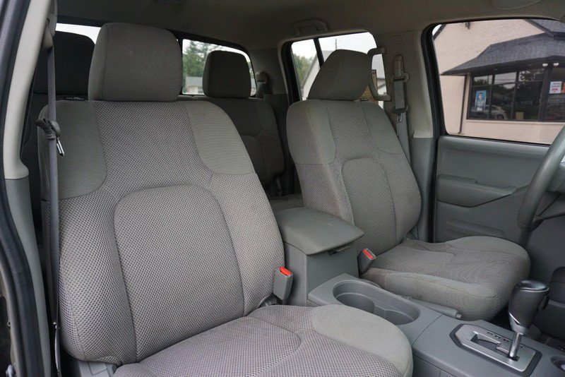 Used 2020 Nissan Frontier SV AWD/4WD image 28