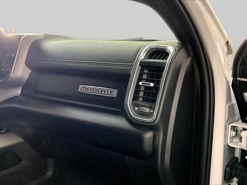Used 2026 RAM 3500 Laramie AWD/4WD image 17