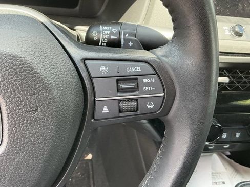 Used 2023 Honda Accord Sport image 26