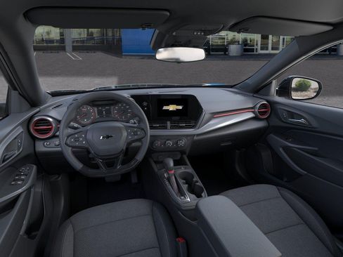 New 2026 Chevrolet Trax RS FWD image 15