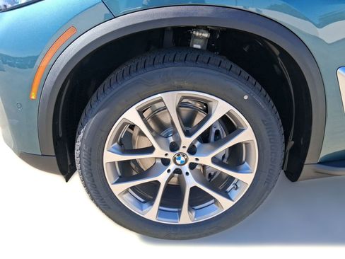 Used 2026 BMW X5 sDrive40i RWD image 11