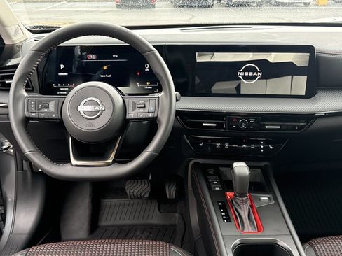 Certified 2026 Nissan Kicks SR w/ SR Premium Package FWD image 7