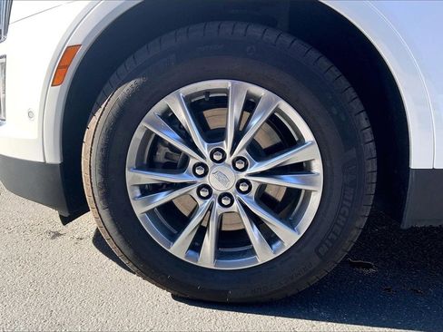 Certified 2023 Cadillac XT5 Premium Luxury w/ Technology Package image 12