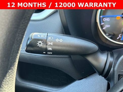 Used 2021 Toyota RAV4 LE AWD/4WD image 26