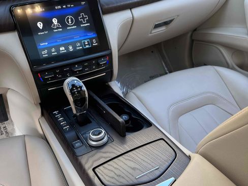 Used 2018 Maserati Quattroporte S RWD image 28