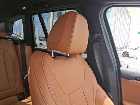 Used 2024 BMW X3 sDrive30i w/ Convenience Package w/ZPA RWD image 17