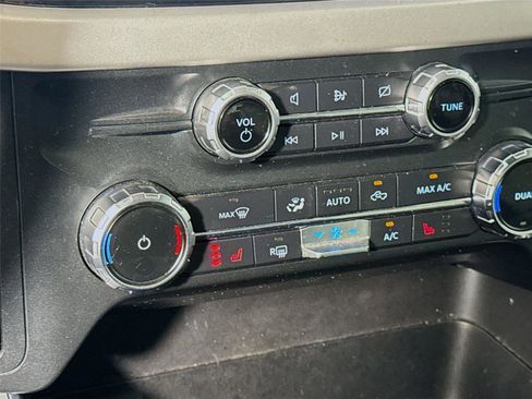 Used 2022 Ford F150 XLT w/ Equipment Group 302A High image 12