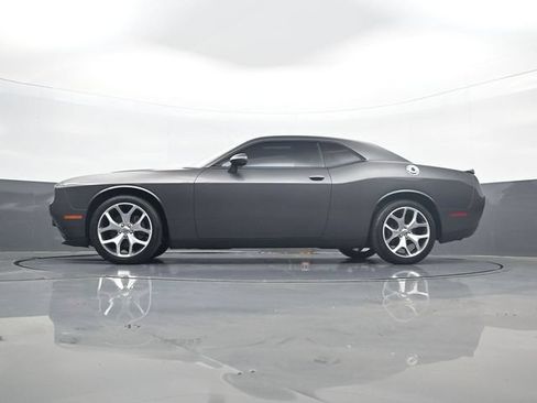 Used 2015 Dodge Challenger SXT Plus w/ Technology Group RWD image 28