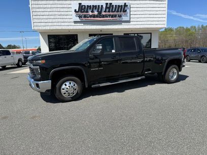 Used 2025 Chevrolet Silverado 3500 LT w/ Safety Package