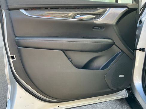 Used 2020 Cadillac XT5 Sportv image 12