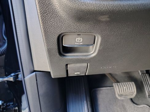 New 2025 Jeep Grand Cherokee Limited image 28